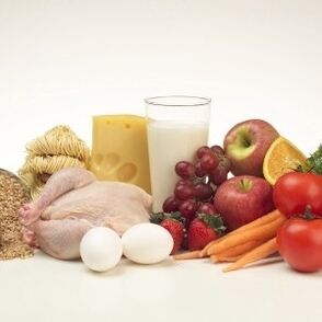 الأطعمة البروتينية والفواكه على حمية الست بتلات